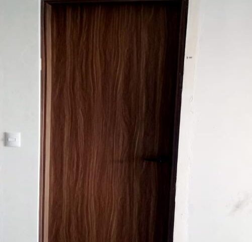 Nozzle detailing is completed on the main access doors at Level 4